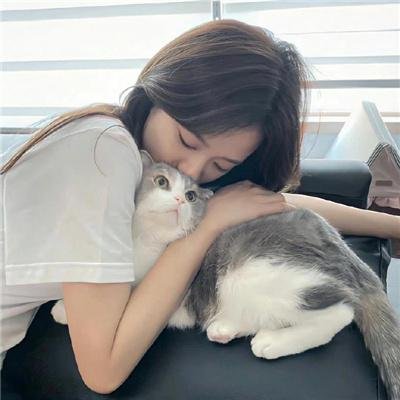 猛鬼舔人