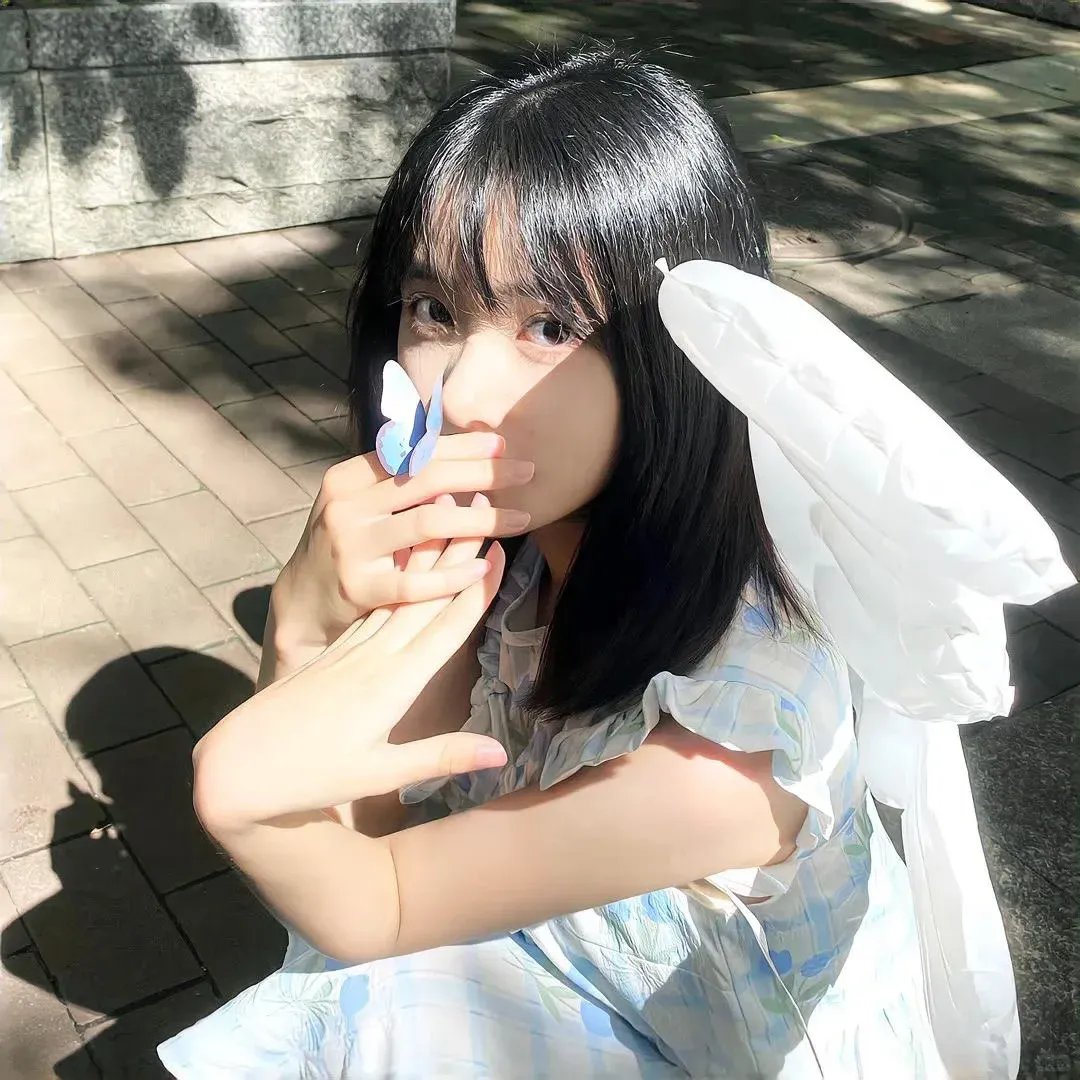 推动摇篮的手2025